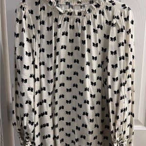 Black and White Bow Print Blouse